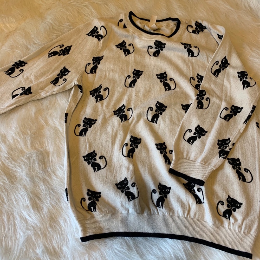 Super cute kitty sweater
